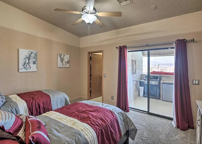 Heated Pool, & Mtn Views: Havasu Home! *