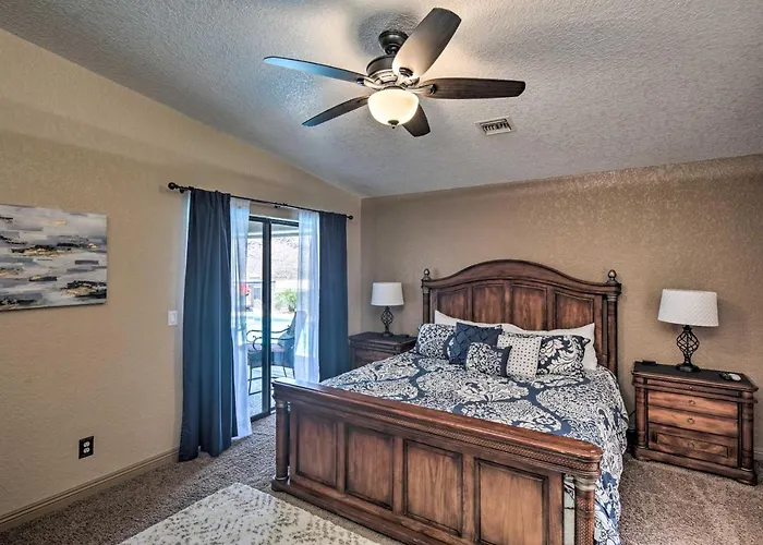 Heated Pool, & Mtn Views: Havasu Home! Lake Havasu City