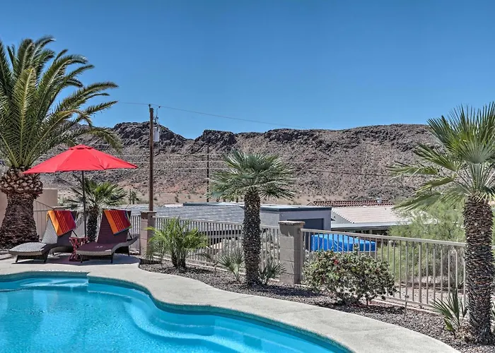 Casa vacanze Heated Pool, & Mtn Views: Havasu Home! *
